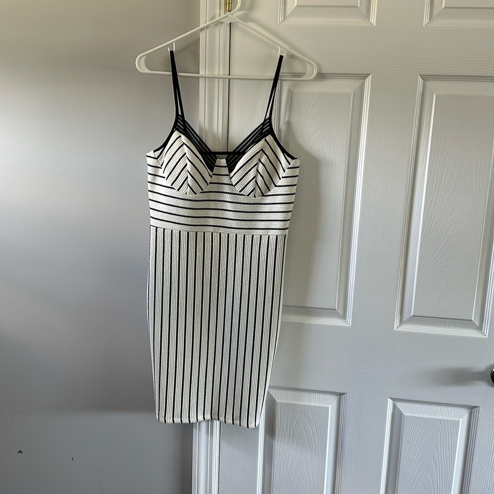 Romeo and Juliet black and white dress